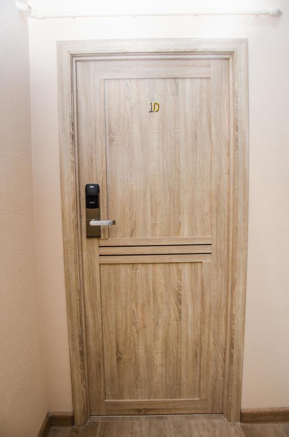 Nicehostel Актобе Экстерьер фото